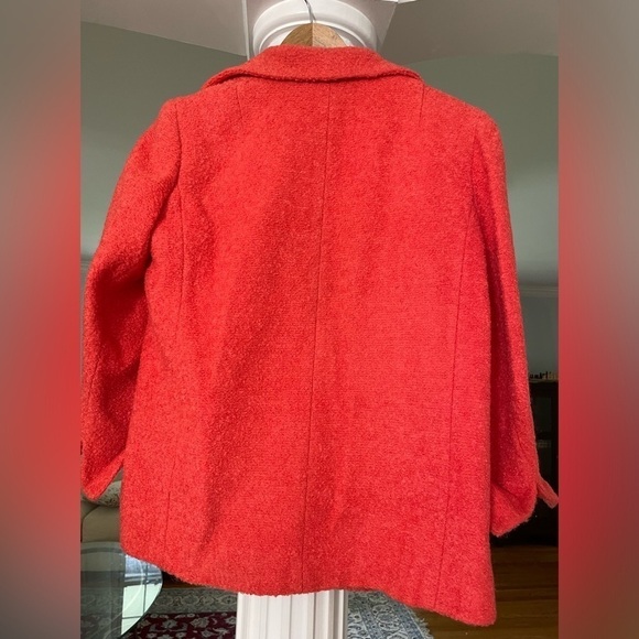 Forstmann women’s 100% virgin wool no buttons textured Coat. Color orange - Picture 2 of 8